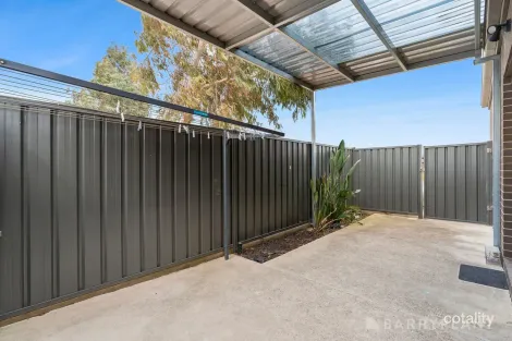 Property photo of 14 Larissa Street Tarneit VIC 3029