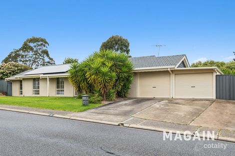 24 Allman Cres, Aberfoyle Park, SA 5159
