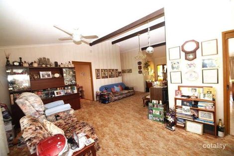 Property photo of 32 Hunter Street Charmhaven NSW 2263