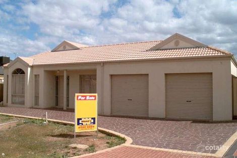 7 Carlyon Cl, Melton West, VIC 3337