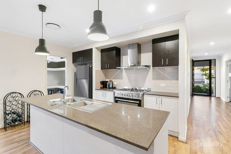 14 Gilbert St, North Lakes, QLD 4509