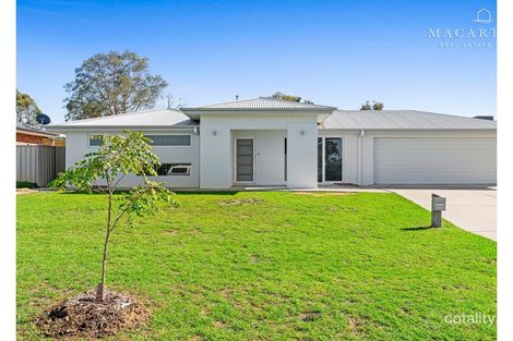 43 Durack Cct, Boorooma, NSW 2650