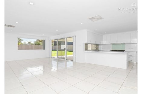 Property photo of 43 Durack Circuit Boorooma NSW 2650
