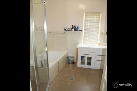 Property photo of 73 Louis Street Wynnum QLD 4178