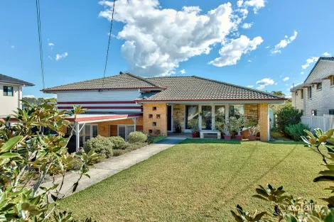8 Kurago St, Chermside West, QLD 4032
