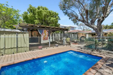 Property photo of 22 Brendon Way Karrinyup WA 6018