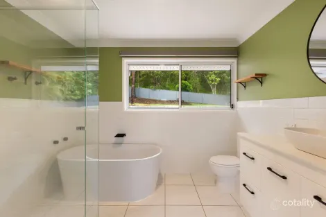 Property photo of 11 Mataranka Drive Worongary QLD 4213