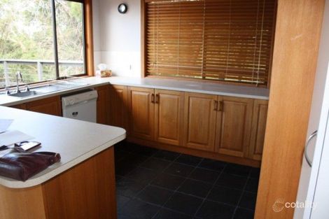 Property photo of 4 Doyle Place Merimbula NSW 2548
