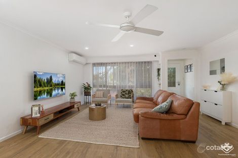 Property photo of 11 Riverstone Road Helensvale QLD 4212