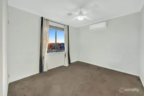 Property photo of 14 Romulus Crescent Cranbourne West VIC 3977