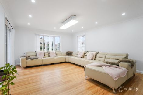 Property photo of 50 Flinders Crescent Hinchinbrook NSW 2168