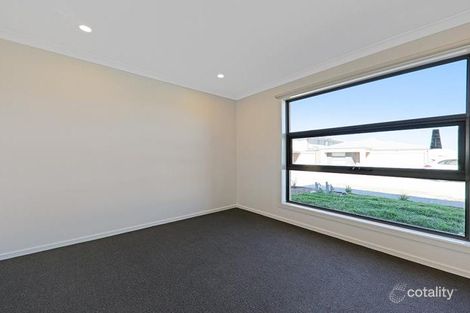 Property photo of 37 Princes Circuit Wallan VIC 3756