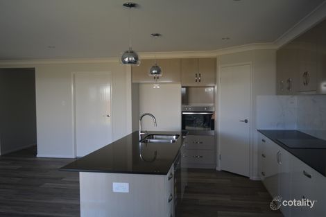 Property photo of 7 Madrid Court Glenvale QLD 4350