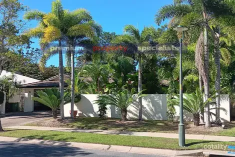 Property photo of 3 Palmetto Street Palm Cove QLD 4879