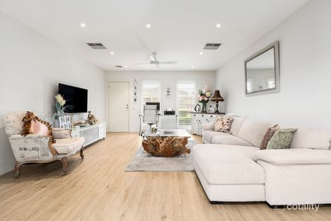 Property photo of 3/5 Warrenwood Place Langwarrin VIC 3910