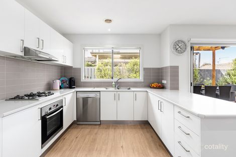 Property photo of 3/5 Warrenwood Place Langwarrin VIC 3910