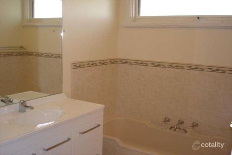 Property photo of 2/23 Glyndon Road Camberwell VIC 3124