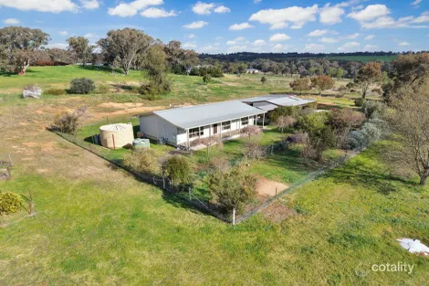 202 Pattersons Lane, Young, NSW 2594
