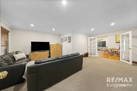 Property photo of 4 Danja Rise Hocking WA 6065