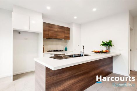 Property photo of 1/100 Rathcown Road Reservoir VIC 3073