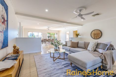 Property photo of 7 Duke Place Dubbo NSW 2830