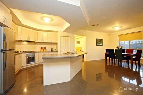 Property photo of 40 Rose Grange Boulevard Tarneit VIC 3029
