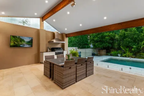 Property photo of 2 Howard Place Castle Hill NSW 2154