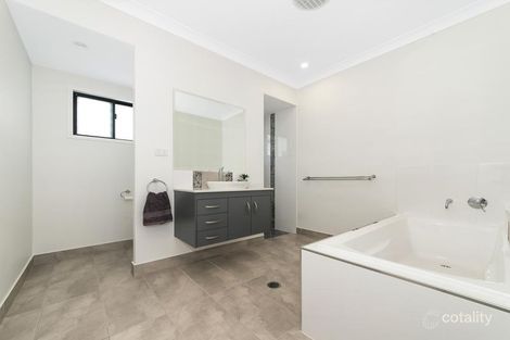 Property photo of 2 Cato Street Burdell QLD 4818