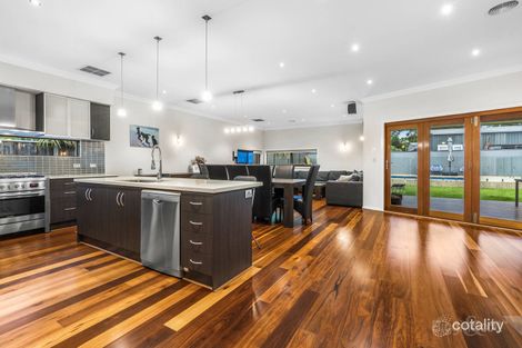 Property photo of 21 Duce Street Cranbourne East VIC 3977