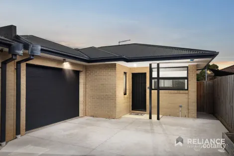 Property photo of 2/6 Greenleaf Circuit Tarneit VIC 3029