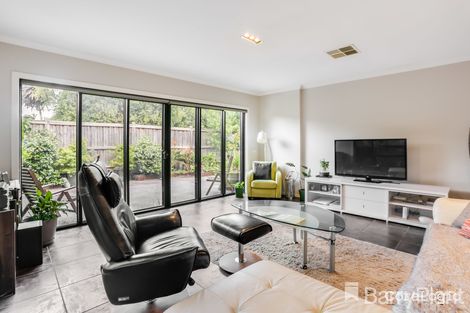 Property photo of 37 Grandpark Circuit Point Cook VIC 3030