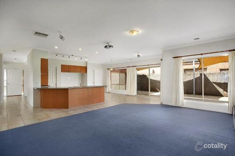 Property photo of 15 Hannah Pascoe Drive Gowanbrae VIC 3043