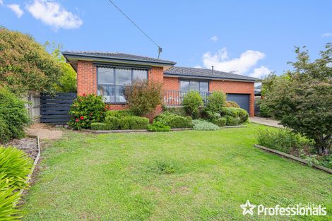 22 Ellis Rd, Yarra Glen, VIC 3775