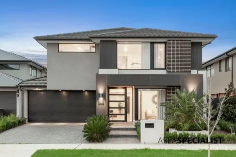 Property photo of 11 Ajana Drive Cranbourne South VIC 3977