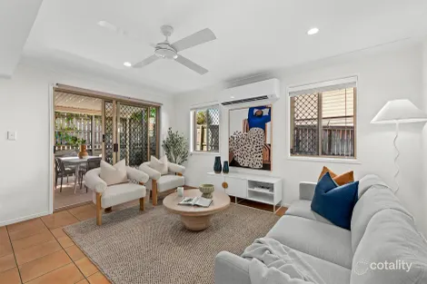 Property photo of 1/22 Park Lane Yeerongpilly QLD 4105