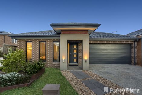 Property photo of 37 Grandpark Circuit Point Cook VIC 3030