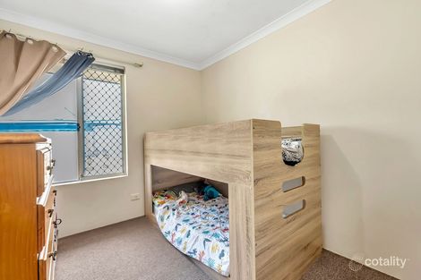 Property photo of 68 Perham Crescent Leda WA 6170