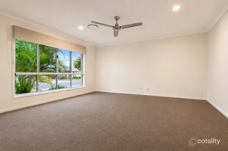 Property photo of 37 Greenhaven Circuit Narangba QLD 4504