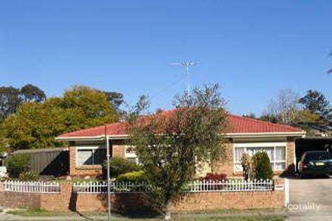 92 Melbourne Rd, St Johns Park, NSW 2176