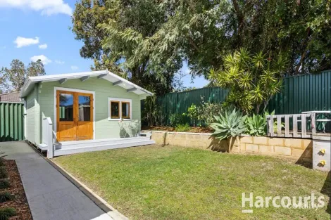 8 Karrakat Gld, Beeliar, WA 6164