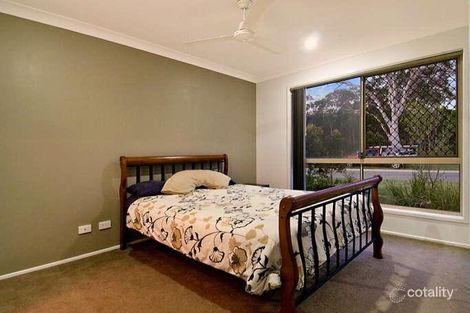 Property photo of 23 Eimeo Place Sandstone Point QLD 4511