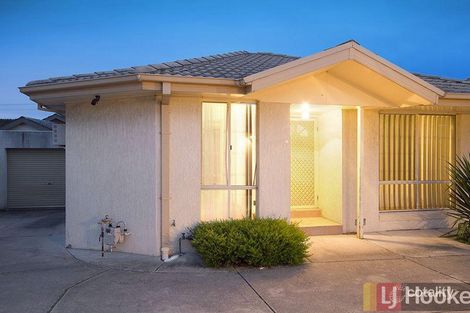 2/160-162 Mcfees Rd, Dandenong North, VIC 3175