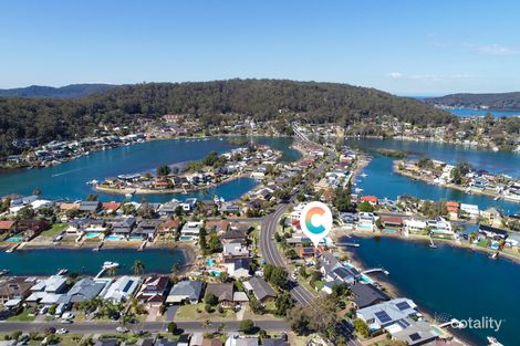 Property photo of 54 Helmsman Boulevard St Huberts Island NSW 2257