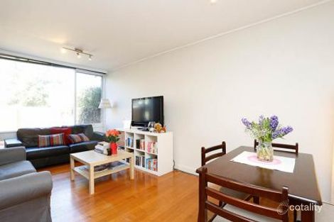 Property photo of 2/902 Toorak Road Camberwell VIC 3124