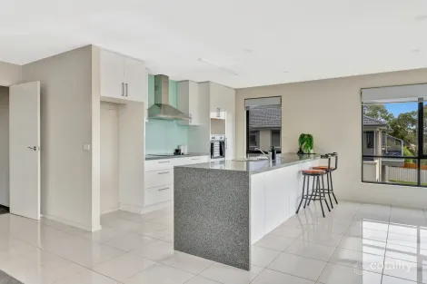 Property photo of 16 McCall Terrace Stony Rise TAS 7310