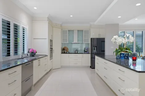 Property photo of 2/41 Mahogany Drive Pelican Waters QLD 4551