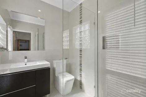 Property photo of 8 Glenview Crescent Frankston VIC 3199