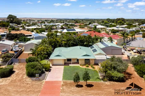 10 Cedar Cres, Strathalbyn, WA 6530
