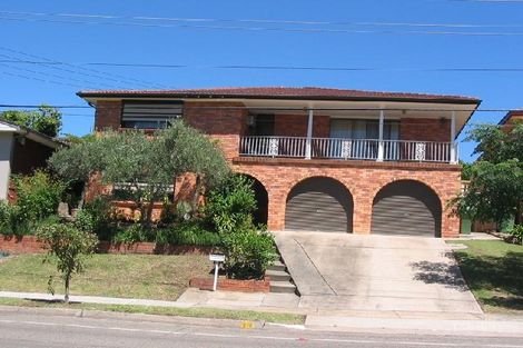 19 Caroline Chisholm Dr, Winston Hills, NSW 2153