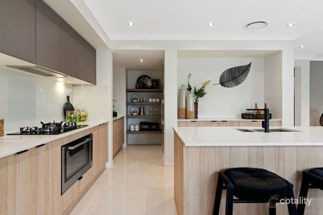 3 Olive Ave, Greenbank, QLD 4124